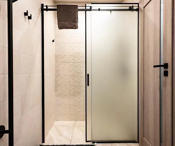 Lazy House 克莱佩达